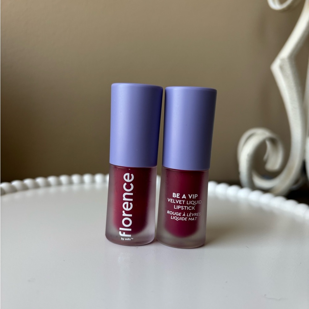 FLORENCE Velvet Liquid Lipstick in We Stan
